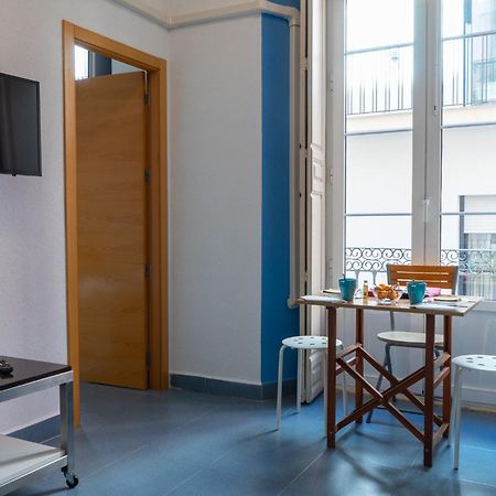 Mar Y Arte Apartamentos Málaga Kamer foto
